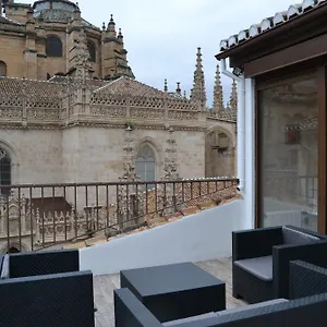 Tuguest Palacio De La Madraza , Granada España